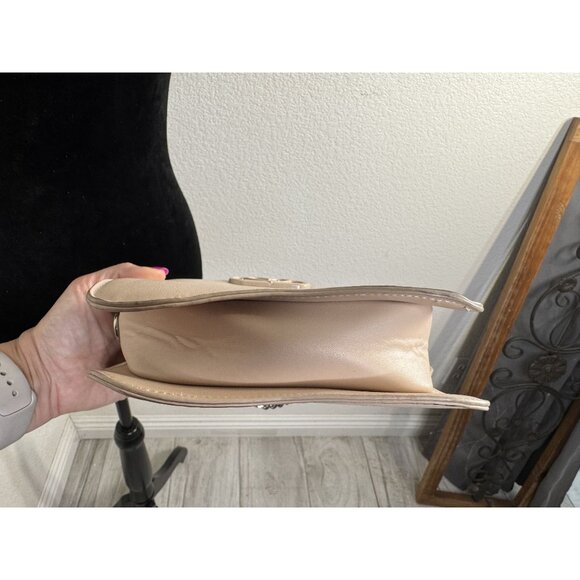 Betsey Johnson Star-Shaped Handbag With Pink & Black Chain Handles - Picture 7 of 10